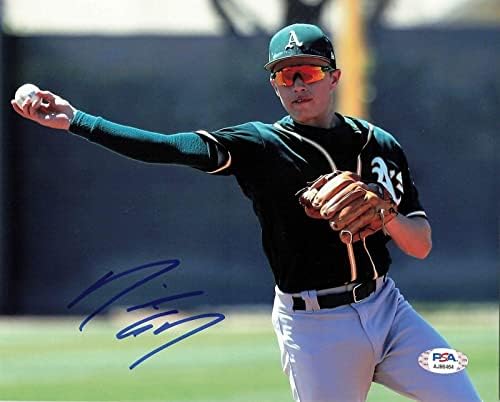 Nick Allen a semnat 8x10 Foto PSA/ADN Oakland Athletics Autographed - Fotografii MLB autografate