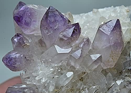 Cluster Natural De Cristal De Ametist Pe Matrice 41 Gram